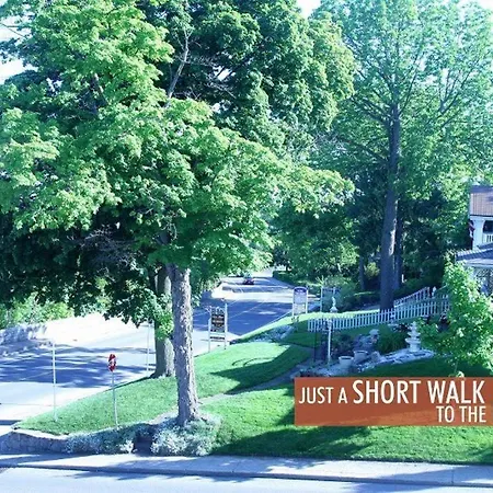 Peaceful Residence On Palmer Ave - Close To The Falls & Complimentary Breakfast Delivered Daily To The Rental Niagara Falls Exterior photo