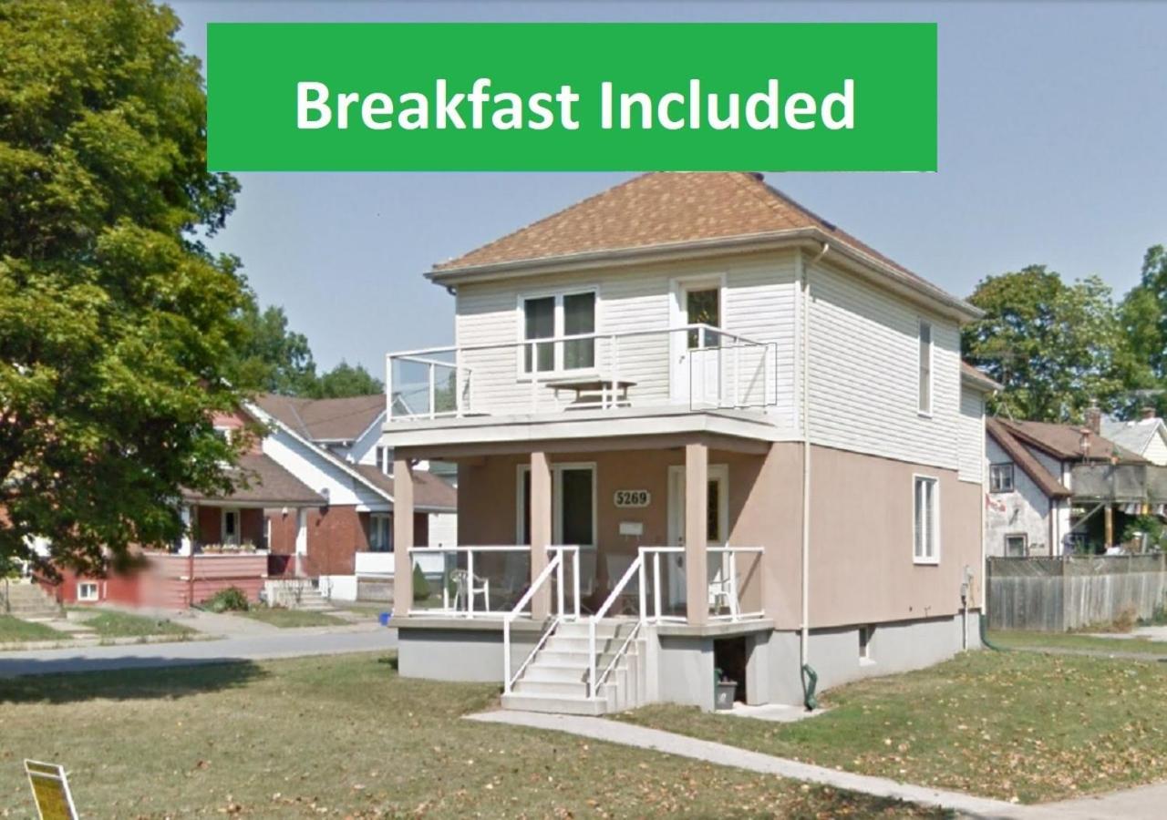 Holiday home Peaceful On Palmer Ave - Close To The Falls & Complimentary Breakfast Delivered Daily To The Niagara Falls